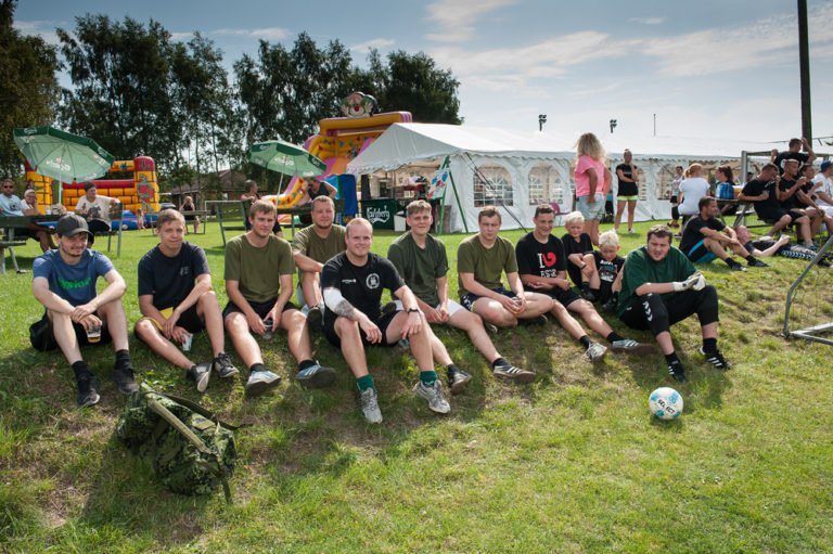 Gadefodbold
