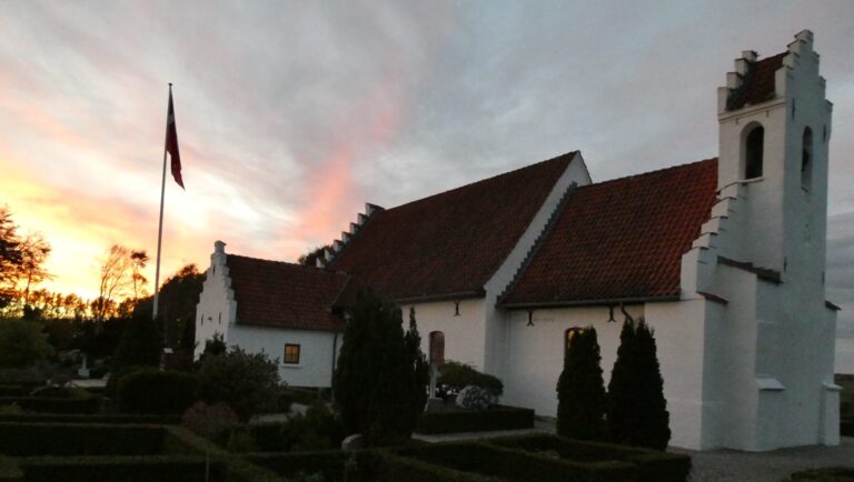 Skelund kirke